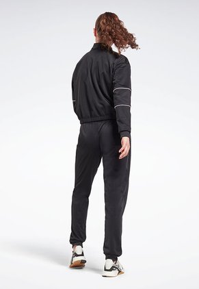 Conjunto Sudadera Negro-Blanco Reebok