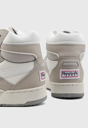 Tenis Reebok BB 4000 II MID Marfil