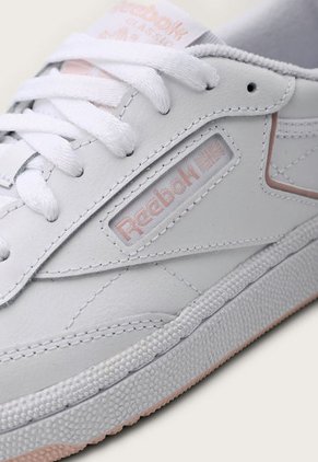 Tenis Lifestyle Blanco-Palo Rosa Reebok Classics Club C 85