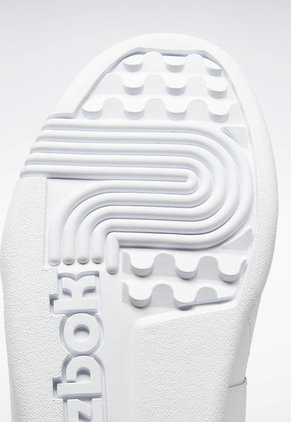 Tenis Blanco Reebok Workout Plus