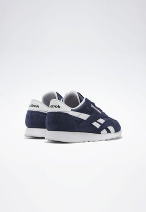 Tenis Lifestyle Azul Navy-BLanco Reebok Classics Classic Nylon