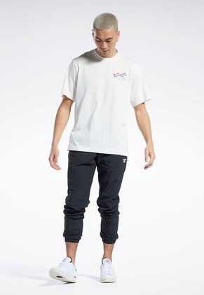 Camiseta Marfil-Azul-Rojo Reebok Graphic Series Certified