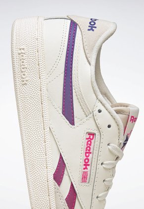 Tenis Lifestyle Beige-Gris-Fucsia Reebok Classics Club C Revenge