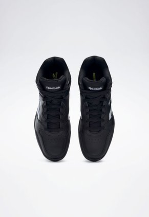 Tenis Basketball Negro-Blanco Reebok Classics Royal BB4500 HI2