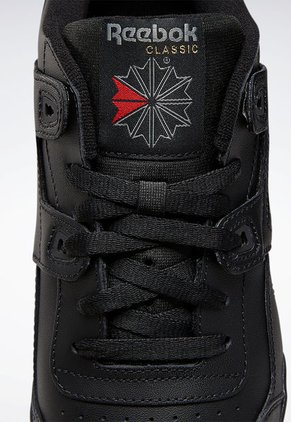 Tenis Negro Reebok Workout Plus