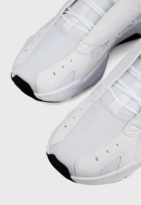 Tenis Lifestyle Blanco-Negro Reebok Classics	 Royal Turbol Impulse 2