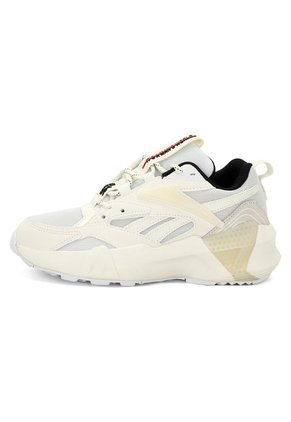 Tenis Lifestyle Blanco-Beige-Negro Reebok Aztrek Double MIX