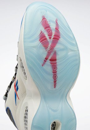 Tenis Basketball Blanco-Azul-Negro Reebok Question MID