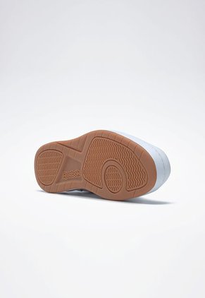 Tenis Basketball Blanco-Rojo-Azul Reebok Royal BB4500 HI2