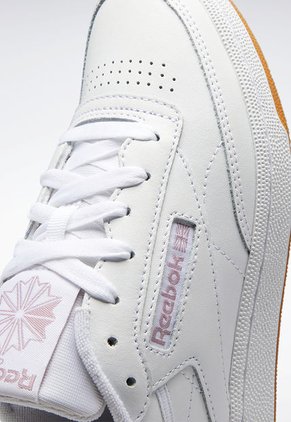 Tenis Lifestyle Blanco-Lila-Miel Reebok Classics Club C 85