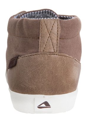 Bota Lifestyle Reef Outercom Café