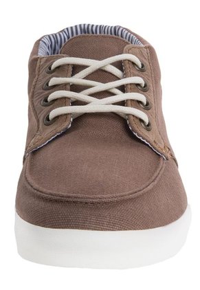 Bota Lifestyle Reef Outercom Café