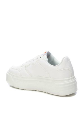 TENIS BLANCO REFRESH RAIZEL