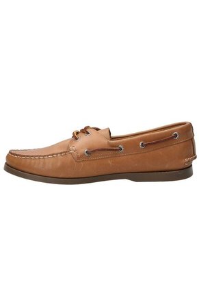 Mocasín CUERO Hombre Boat SAHARA RKF
