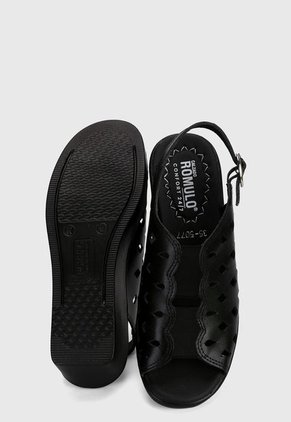 Sandalia Tacón Corrido Negro Romulo