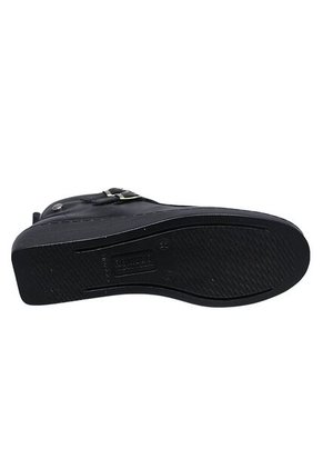 Botín Romulo Mujer Hebillas Decorativas En Cuero