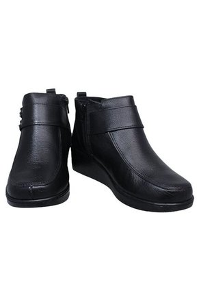 Botín Romulo Mujer Hebillas Decorativas En Cuero