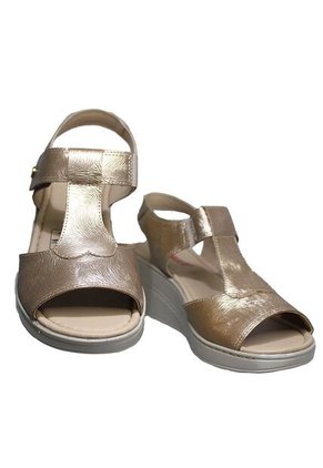 Sandalia Romulo Para Mujer Ajuste Velcro Tacon Corrido