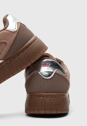 Tenis Royal County of Berkshire Polo Caqui