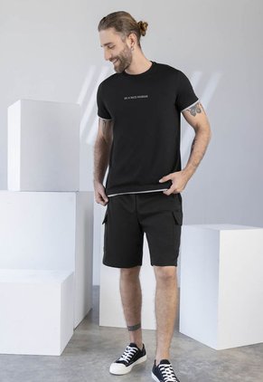 Bermuda Hombre Negro Rutta 1902