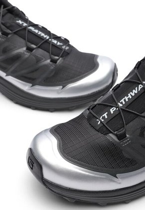 Tenis Salomon XT-PATHWAY 2  Negro