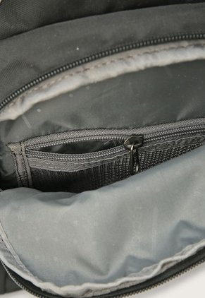 Morral Negro-Rojo Samsonite Acceleration Hammer