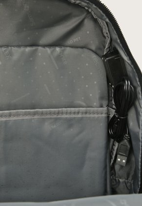 Morral Negro-Rojo Samsonite Acceleration Hammer