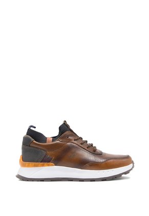 Zapatilla Deportiva Hombre Miel San Polos 3862