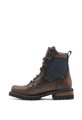 Bota Militar Hombre Fulton Coñac San Polos 3875
