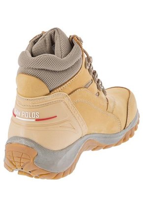 Bota Outdoor Oro San Polos