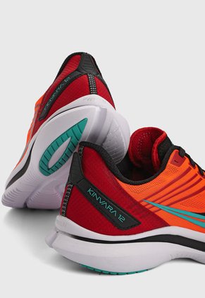 Tenis Running Naranja-Blanco-Negro Saucony Kinvara 12