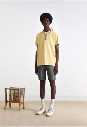 Bermuda Classic Neutro Scalpers