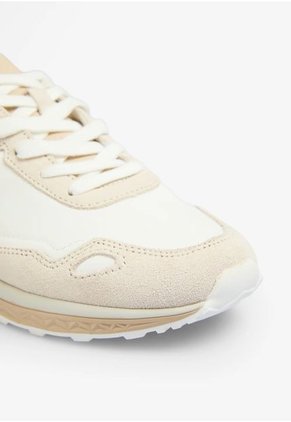 Tenis Scalpers Harry Mujer 58303OFFWHITEBRONZ38 Multicolor