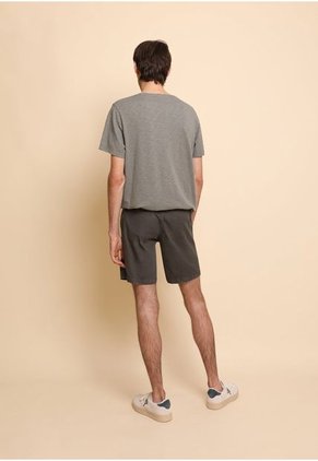 Bermuda Outfitters Dark Khaki Scalpers