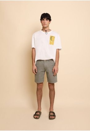 Bermuda Outfitters Light Khaki Scalpers