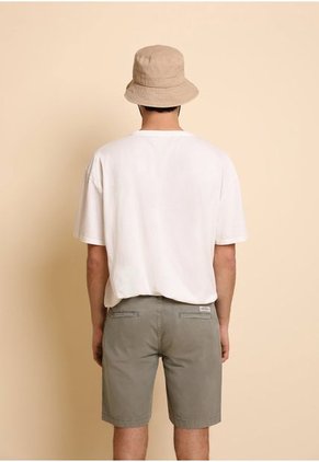 Bermuda Outfitters Light Khaki Scalpers