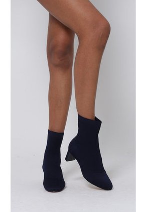 Botines Azul Schutz S2170000030004-38