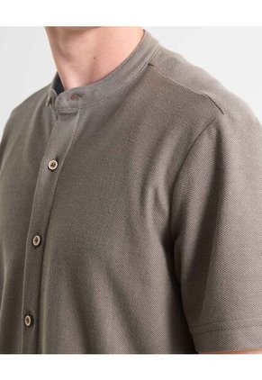 Camisa Para Hombre Manga Corta Sin Bolsillo Cuello Neru Color Taupe Marca Seven Seven #45012133