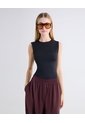 Camiseta Acanalada Escote Redondo  Para Mujer Negro Seven Seven de Seven Seven