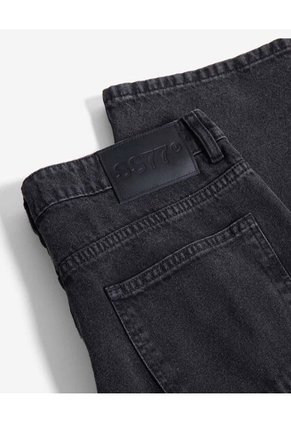 Jean Straight Tono Negro Para Hombre Negro Seven Seven