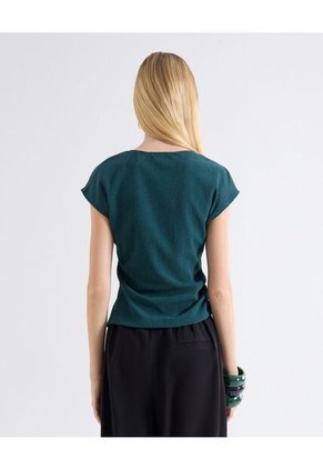 Camiseta Texturizada Recogido Lateral Para Mujer Café Seven Seven