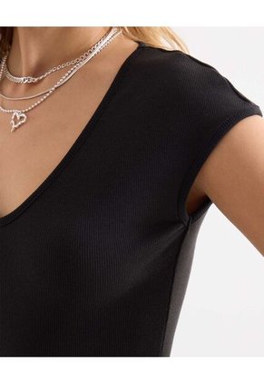 Camiseta Para Mujer Manga Corta Cuello V Color Negro Marca Seven Seven #28096586