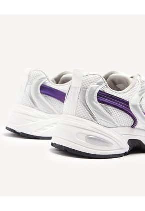 Tenis Deportivos Con Detalles En Contraste  Para Mujer Blanco Seven Seven
