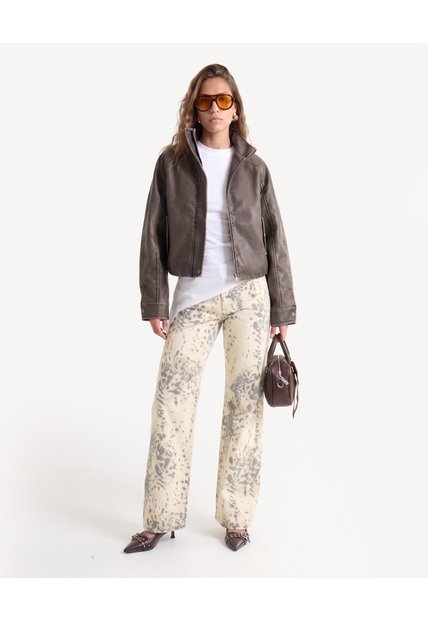 Chaqueta Cuello Alto Efecto Desgastado  Para Mujer Café Seven Seven