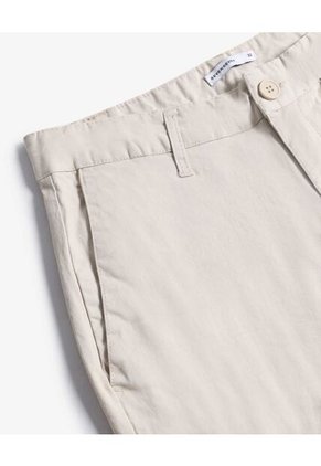 Pantalón Chino Regular En Drill  Para Hombre Crudo Seven Seven