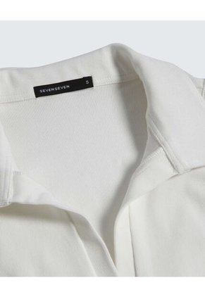 Crop Top Cuello Polo  Para Mujer Crudo Seven Seven
