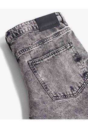 Bermuda En Denim Con Desgastes  Para Hombre Gris Seven Seven