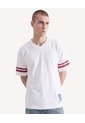 Camiseta Cuello V Con Textura  Para Hombre Crema Seven Seven de Seven Seven