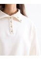Buzo Cuello Alto Con Broches  Para Mujer Crema Seven Seven de Seven Seven