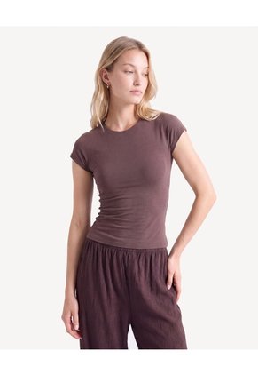 Camiseta De Silueta Definida Para Mujer Café Seven Seven